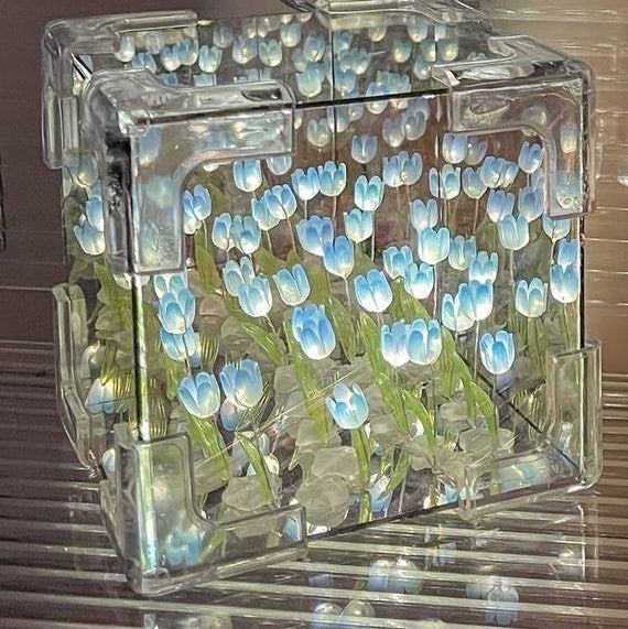 LAMPARA TULIPANES ETERNOS